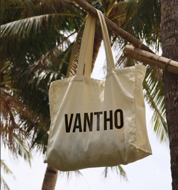 VANTHO social 03